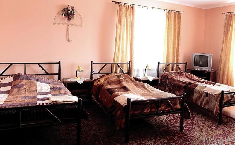 Hotel Mily Krosno Room photo